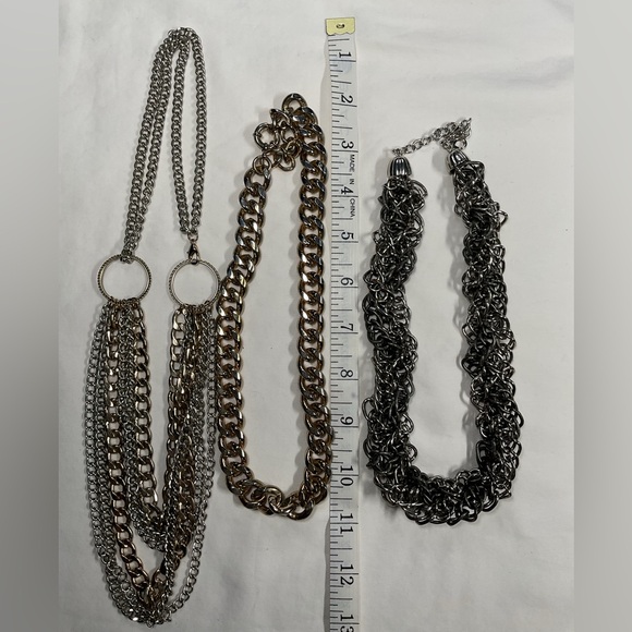 BUNDLE OF 2 NECKLACES SILVER AND GOLD TONE DISTRESSED FYI -middle necklace SOLD. - Picture 2 of 8